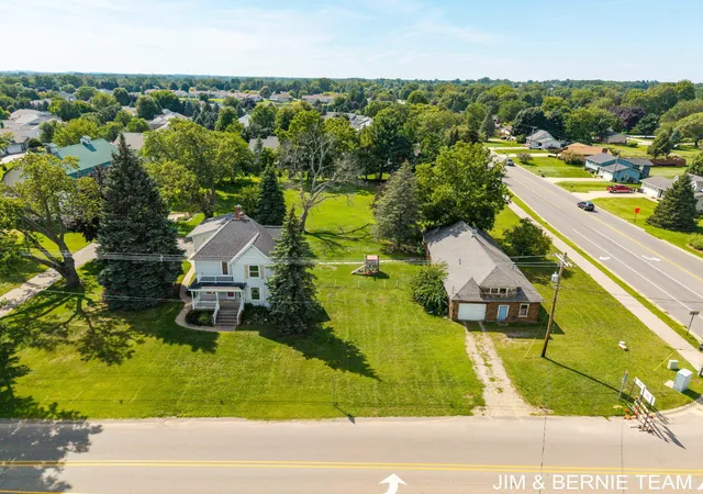 Photo 2 of Single family home for sale at 3185 104th Ave, Holland Charter Township Ottawa, MI 49464 | MLS# 71026045816 | Listing updated on 2026-08-28