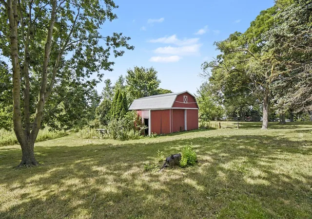 Photo 3 of Single family home for sale at 5124 60Th St Se, Caledonia Township Kent, MI 49512 | MLS# 65026045817 | Listing updated on 2026-08-31