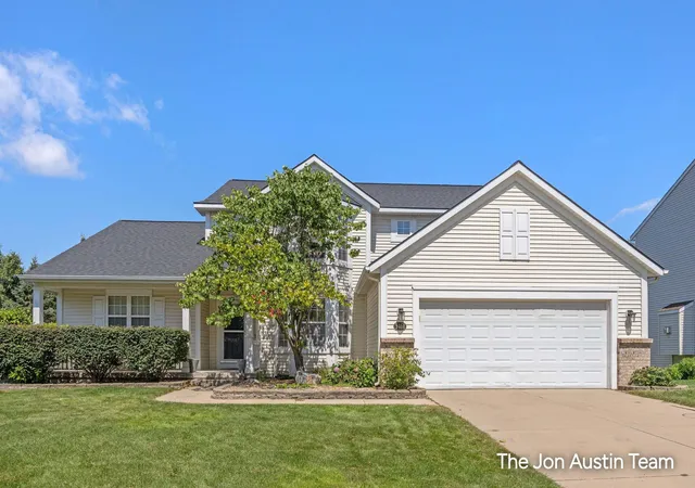Photo 1 of Single family home for sale at 3461 Mason Ridge Dr Ne, Grand Rapids Charter Township Kent, MI 49525 | MLS# 65026045820 | Listing updated on 2026-09-14