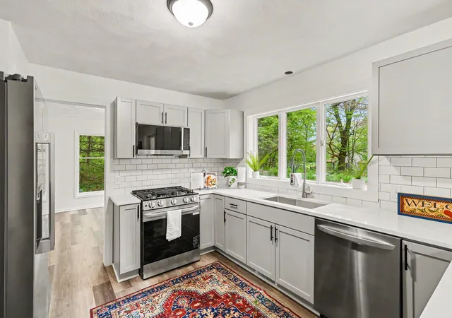 Photo 3 of Single family home for sale at 123 Old Lantern Trl, Pennfield Charter Township Calhoun, MI 49017 | MLS# 66026045822 | Listing updated on 2026-09-03