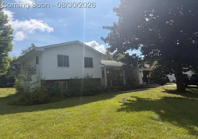 Photo 1 of Single family home for sale at 114 Crooked Limb Dr, Lapeer Township Lapeer, MI 48446 | MLS# 20261069250 | Listing updated on 2026-08-30