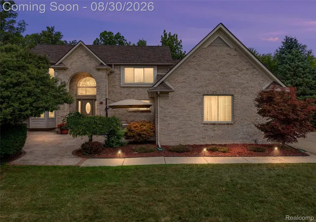 Photo 1 of Sale Pending at 37570 Dale Dr, Huron Charter Township Wayne, MI 48164 | MLS# 20261069265 | Listing updated on 2026-09-17