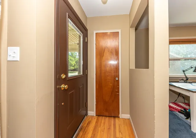 Photo 4 of Single family home for sale at 29865 Orangelawn St, Livonia City Wayne, MI 48150 | MLS# 81026045844 | Listing updated on 2026-09-03