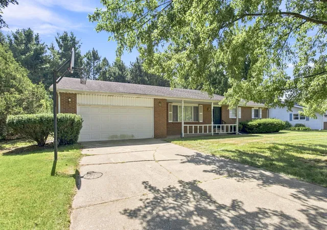 Photo 3 of Single family home for sale at 1436 St Joseph Cir, Lincoln Charter Township Berrien, MI 49085 | MLS# 69026045843 | Listing updated on 2026-09-14