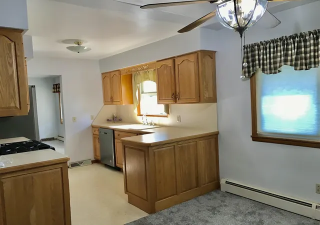 Photo 4 of Single family home for sale at 500 N Kalamazoo St, White Pigeon Village St Joseph, MI 49099 | MLS# 68026045873 | Listing updated on 2026-08-28