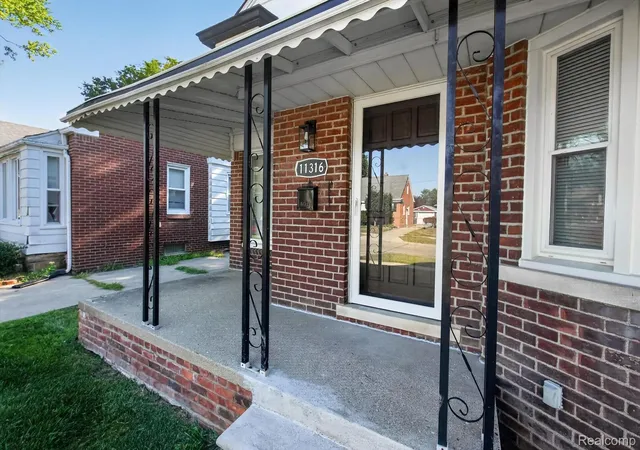 Photo 3 of Single family home for sale at 11316 Marion, Redford Charter Township Wayne, MI 48239 | MLS# 20261069312 | Listing updated on 2026-08-29