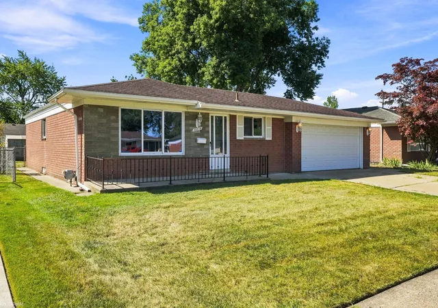 Photo 1 of Sale Pending at 16878 Grettel Ave, Fraser City Macomb, MI 48026 | MLS# 58050220192 | Listing updated on 2026-09-13