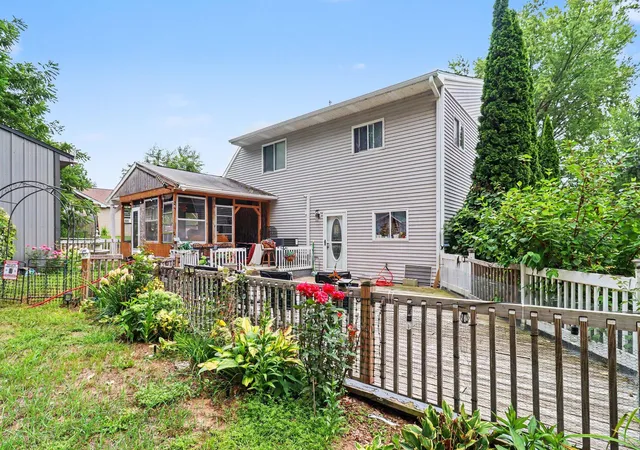 Photo 3 of Single family home for sale at 485 W Highland St, Unknown Out Of State, MI 49349 | MLS# 71026045899 | Listing updated on 2026-09-20