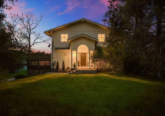 Photo 1 of Single family home for sale at 7490 Ledgewood Dr, Tyrone Township Livingston, MI 48430 | MLS# 81026045905 | Listing updated on 2026-09-06