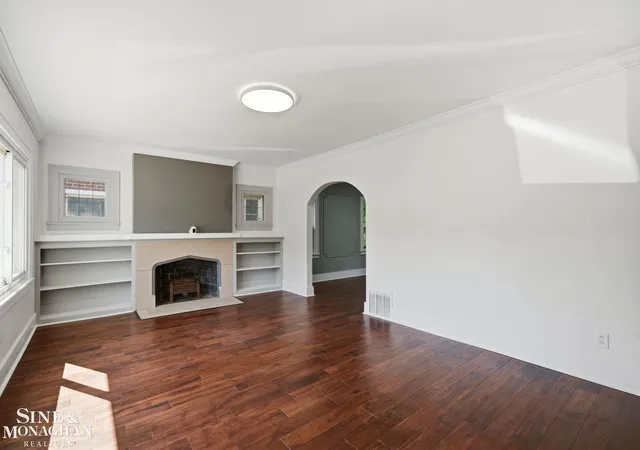 Photo 2 of Single family home for sale at 591 Chalmers St, Detroit City Wayne, MI 48215 | MLS# 58050220199 | Listing updated on 2026-09-11