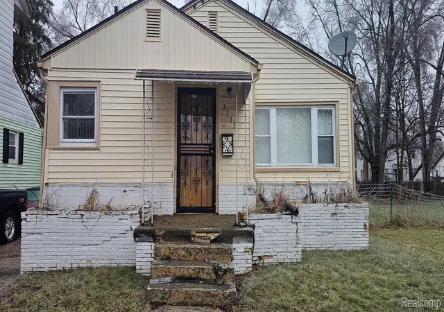 Photo 1 of Single family home for sale at 3315 Fulton St, Saginaw City Saginaw, MI 48601 | MLS# 20261069344 | Listing updated on 2026-08-29