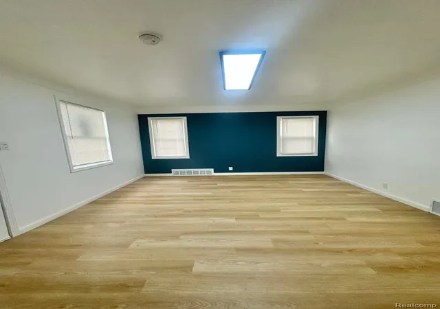 Photo 4 of Single family home for sale at 11638 Montrose St, Detroit City Wayne, MI 48227 | MLS# 20261069349 | Listing updated on 2026-08-29