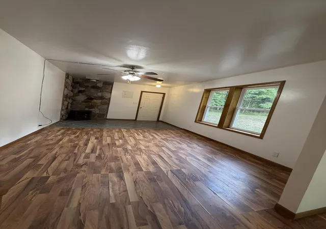 Photo 4 of Single family home for sale at 6637 White Rd, Egelston Township Muskegon, MI 49442 | MLS# 71026045912 | Listing updated on 2026-08-29