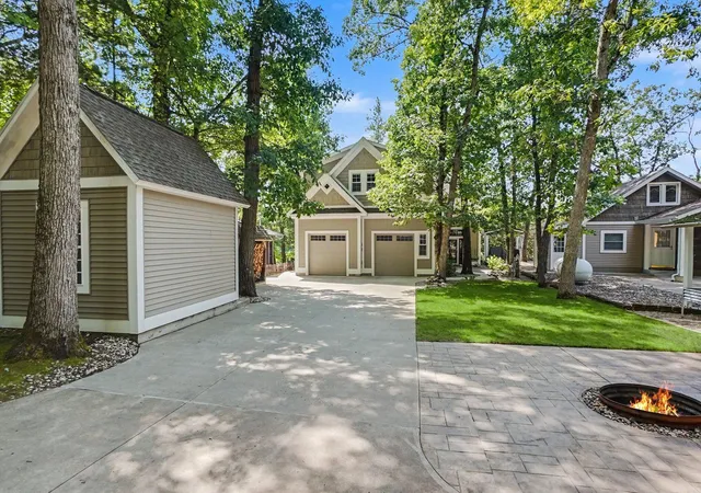 Photo 3 of Single family home for sale at 9893 N Aqua Dr, Elk Township Lake, MI 49644 | MLS# 66026045915 | Listing updated on 2026-10-08
