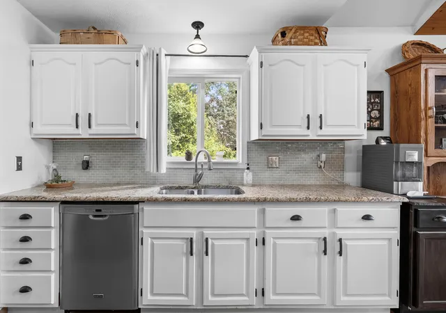 Photo 3 of Single family home for sale at 12405 Oak Ridge Rd, Prairieville Township Barry, MI 49080 | MLS# 66026045918 | Listing updated on 2026-09-02