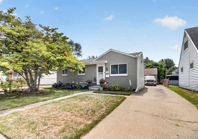 Photo 2 of Single family home for sale at 1287 Hunter Ave, Ypsilanti, MI 48198 | MLS# 20261069357 | Listing updated on 2026-09-15