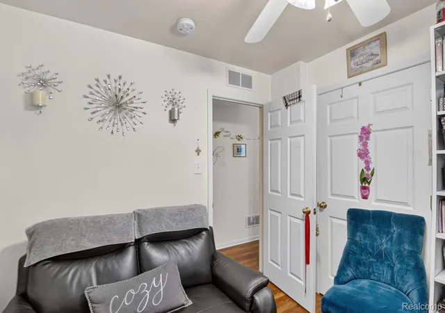 Photo 3 of Single family home for sale at 1287 Hunter Ave, Ypsilanti, MI 48198 | MLS# 20261069357 | Listing updated on 2026-09-15