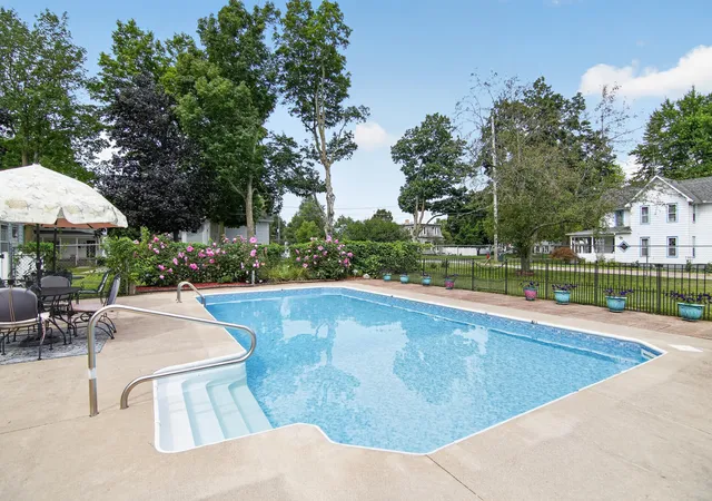 Photo 4 of Single family home for sale at 507 Grove St, Hudson City Lenawee, MI 49247 | MLS# 81026045922 | Listing updated on 2026-09-02