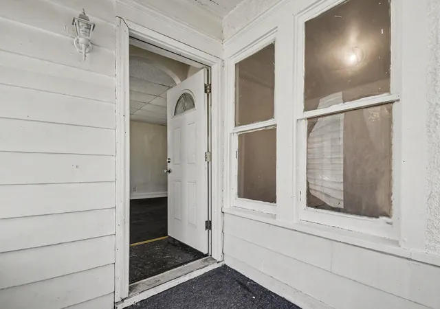Photo 4 of Single family home for sale at 1088 Ogden Ave, Benton Harbor City Berrien, MI 49022 | MLS# 69026045926 | Listing updated on 2026-08-29