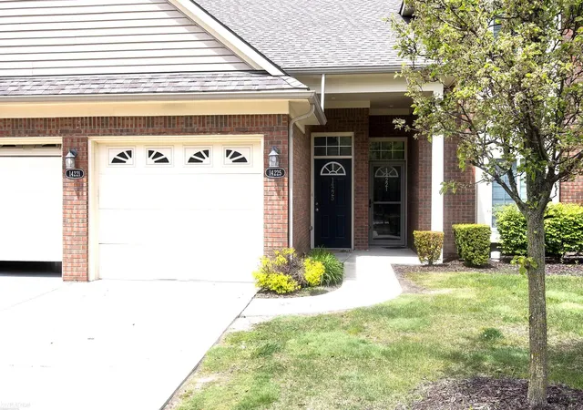 Photo 2 of Condo for sale at 14225 Shadywood Dr, Sterling Heights City Macomb, MI 48312 | MLS# 58050220208 | Listing updated on 2026-08-29