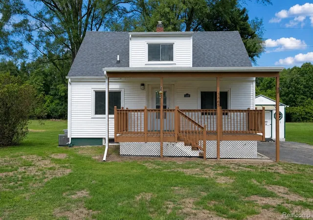 Photo 1 of Single family home for sale at 3363 E Pierson Rd, Genesee Charter Township Genesee, MI 48506 | MLS# 20261069367 | Listing updated on 2026-09-12