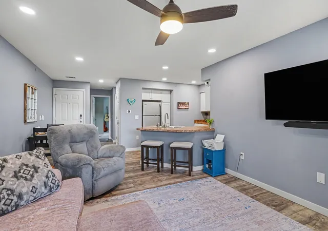Photo 4 of Condo for sale at 18400 N Ridge Ct #17, Spring Lake Township Ottawa, MI 49456 | MLS# 71026045933 | Listing updated on 2026-09-03