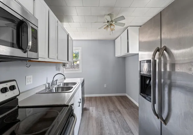 Photo 3 of Single family home for sale at 1822 Sycamore St, Niles Township Berrien, MI 49120 | MLS# 69026045939 | Listing updated on 2026-09-02