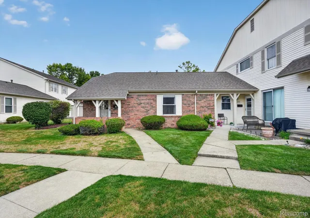 Photo 2 of Condo for sale at 12000 Juniper Wy #16, Grand Blanc City Genesee, MI 48439 | MLS# 20261069384 | Listing updated on 2026-08-30