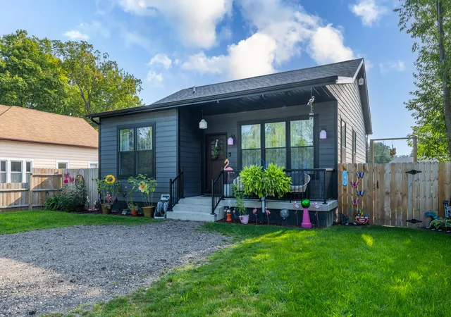 Single family home for sale at 4617 N Coloma Rd, Coloma Charter Township Berrien, MI 49038 | MLS# 69026045952 | Listing updated on 2026-09-11