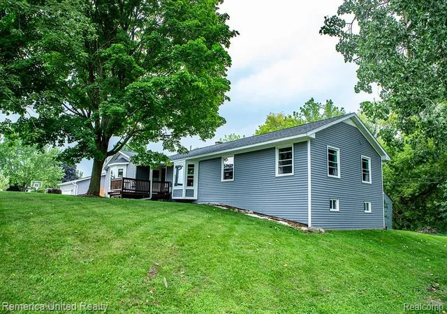 Photo 2 of Multi family home for sale at 252 Pinewood Dr, Fowlerville Village Livingston, MI 48836 | MLS# 20261069396 | Listing updated on 2026-09-13