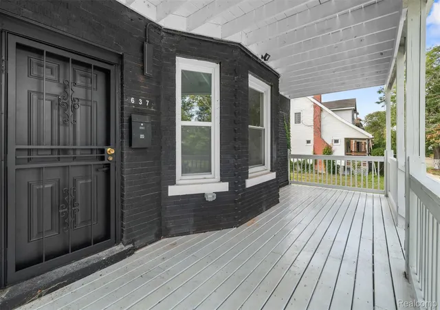 Photo 2 of Single family home for sale at 637 Manistique St, Detroit City Wayne, MI 48215 | MLS# 20261069397 | Listing updated on 2026-09-08