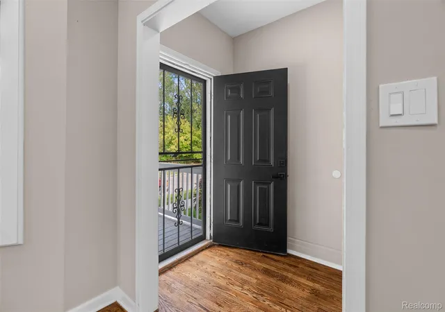 Photo 3 of Single family home for sale at 637 Manistique St, Detroit City Wayne, MI 48215 | MLS# 20261069397 | Listing updated on 2026-09-08