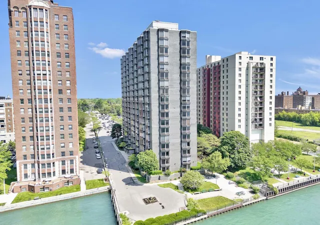 Photo 2 of Condo for sale at 8200 E Jefferson Ave #610, Detroit City Wayne, MI 48214 | MLS# 81026045958 | Listing updated on 2026-09-07