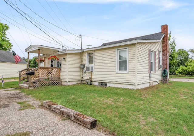 Photo 2 of Single family home for sale at 1111 N State St, Big Rapids City Mecosta, MI 49307 | MLS# 72026045972 | Listing updated on 2026-08-29