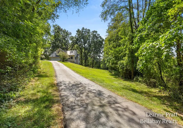 Photo 3 of Single family home for sale at 2575 Heath Rd, Rutland Charter Township Barry, MI 49058 | MLS# 65026045980 | Listing updated on 2026-09-15