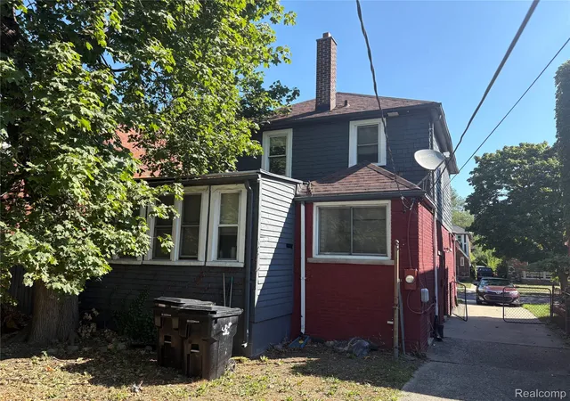 Photo 3 of Single family home for sale at 5791 Whittier St, Detroit City Wayne, MI 48224 | MLS# 20261069431 | Listing updated on 2026-10-14