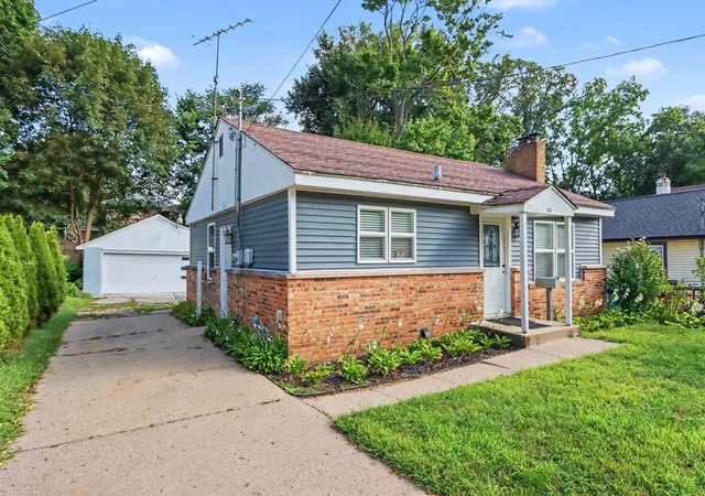 Photo 1 of Sale Pending at 70 Seivour Ave, Battle Creek City Calhoun, MI 49037 | MLS# 66026045985 | Listing updated on 2026-09-01
