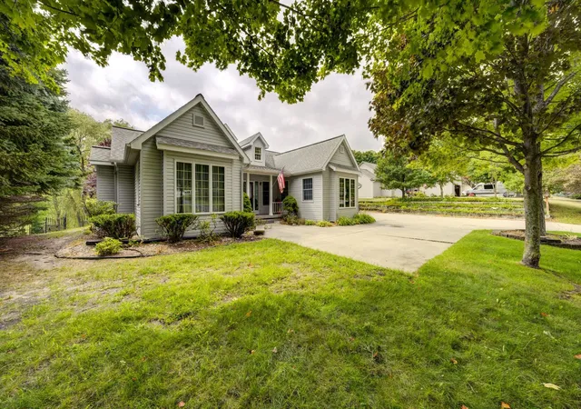Photo 1 of Single family home for sale at 4445 Silver Valley Ln, Garfield Charter Township Grand Traverse, MI 49684 | MLS# 78080073024 | Listing updated on 2026-09-18