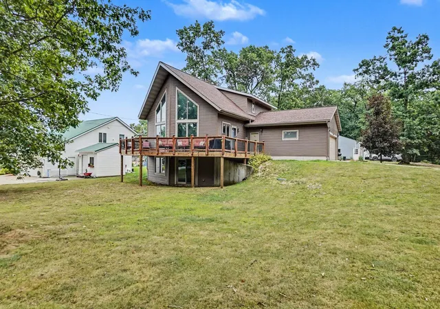 Photo 2 of Single family home for sale at 8794 S Spruce Ave, Brooks Township Newaygo, MI 49337 | MLS# 71026045998 | Listing updated on 2026-09-14