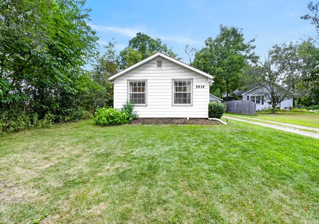 Photo 1 of Sale Pending at 5919 Mount Vernon Ave, Portage City Kalamazoo, MI 49024 | MLS# 66026046000 | Listing updated on 2026-09-03