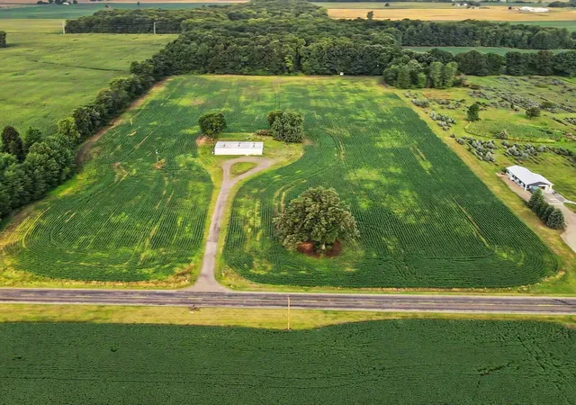 Photo 1 of Single family home for sale at 11581 Mulliken Rd, Roxand Township Eaton, MI 48861 | MLS# 65026046013 | Listing updated on 2026-08-31