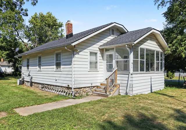 Photo 1 of Single family home for sale at 36 S 28th St, Battle Creek City Calhoun, MI 49015 | MLS# 66026046014 | Listing updated on 2026-08-31