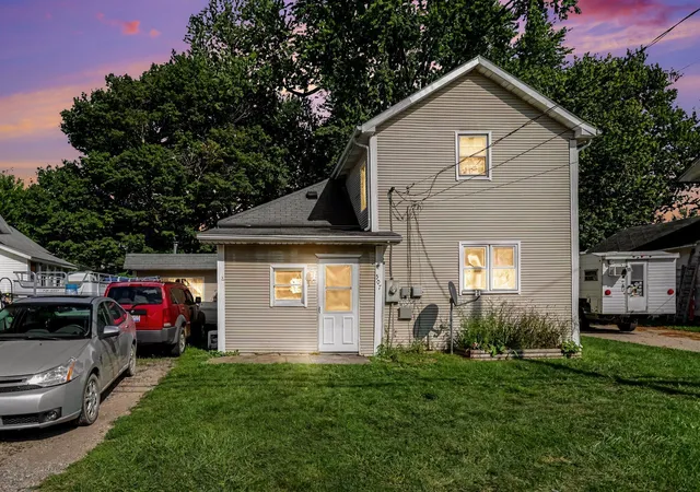 Single family home for sale at 507 S Main St, ReadingCity_Hillsdale, MI 49274 | MLS# 62026046031