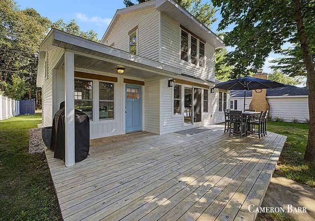 Photo 3 of Single family home for sale at 1514 E Cove Point Dr, Brooks Township Newaygo, MI 49337 | MLS# 65026046032 | Listing updated on 2026-08-30