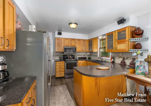 Photo 4 of Single family home for sale at 3395 12 Mile Rd Nw, Sparta Township Kent, MI 49345 | MLS# 65026046034 | Listing updated on 2026-09-07