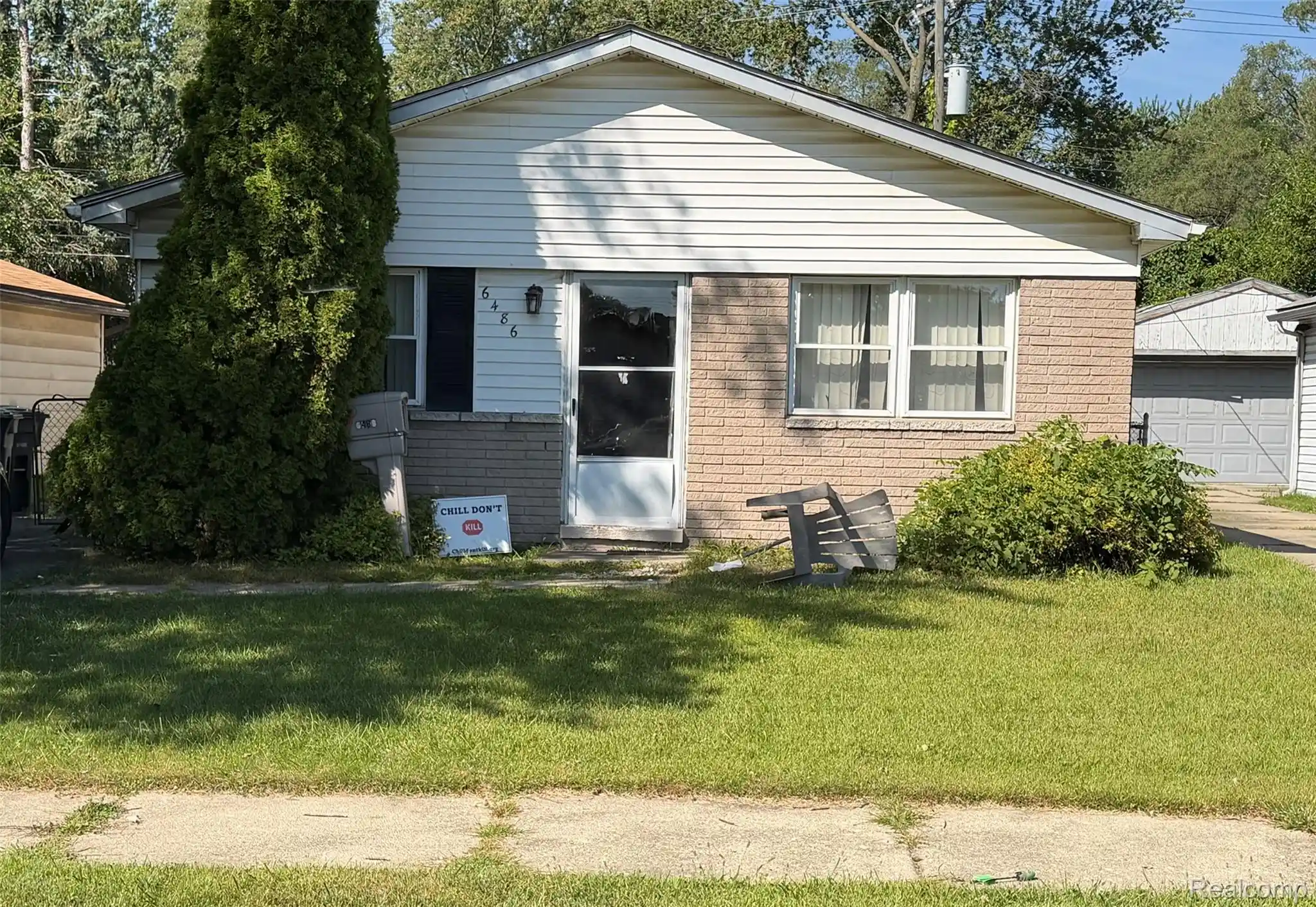 Photo 1 of Sale Pending at 6486 Syracuse St, Taylor, MI 48180 | MLS# 20261069514 | Listing updated on 2026-10-17