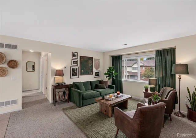 Photo 3 of Condo for sale at 21096 Flora St, Roseville, MI 48066 | MLS# 20261069599 | Listing updated on 2026-09-14