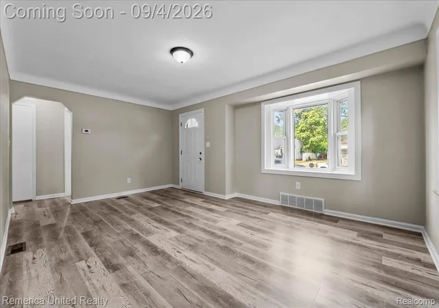 Photo 3 of Single family home for sale at 28526 Brentwood St, Southfield, MI 48076 | MLS# 20261069616 | Listing updated on 2026-09-10