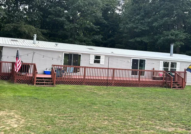 Photo 2 of Single family home for sale at 2905 E Jackson Rd, Crystal Township Oceana, MI 49459 | MLS# 67026046074 | Listing updated on 2026-08-31