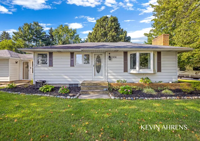 Photo 1 of Sale Pending at 2414 Barry St, Hudsonville, MI 49426 | MLS# 65026046088 | Listing updated on 2026-09-02
